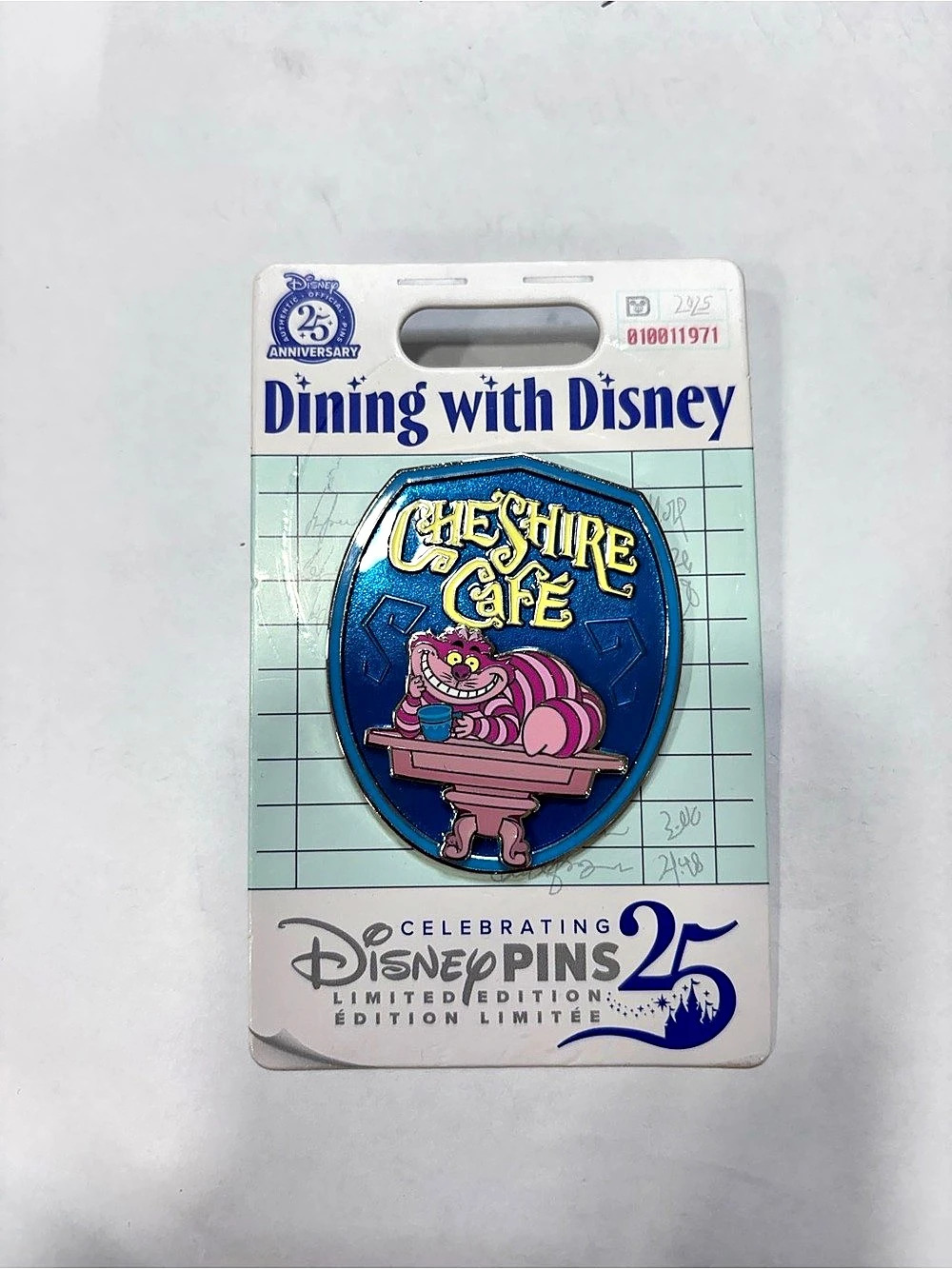 Disney Cheshire Cat Dining with Disney Limited Edition 25 Disney Pin Blue &